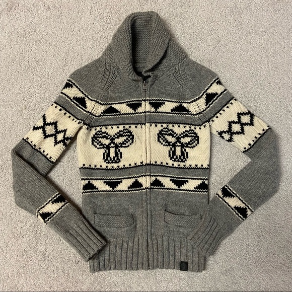 ARITZIA TNA Sea to Sky Cowichan Grey 100% Lambs Wool Sweater Women’s Size XS - Picture 5 of 14